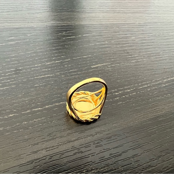 10k Yellow Gold CHINESE PANDA BEAR COIN REPLICA Beauty Vintage Gold Ring - Picture 6 of 6